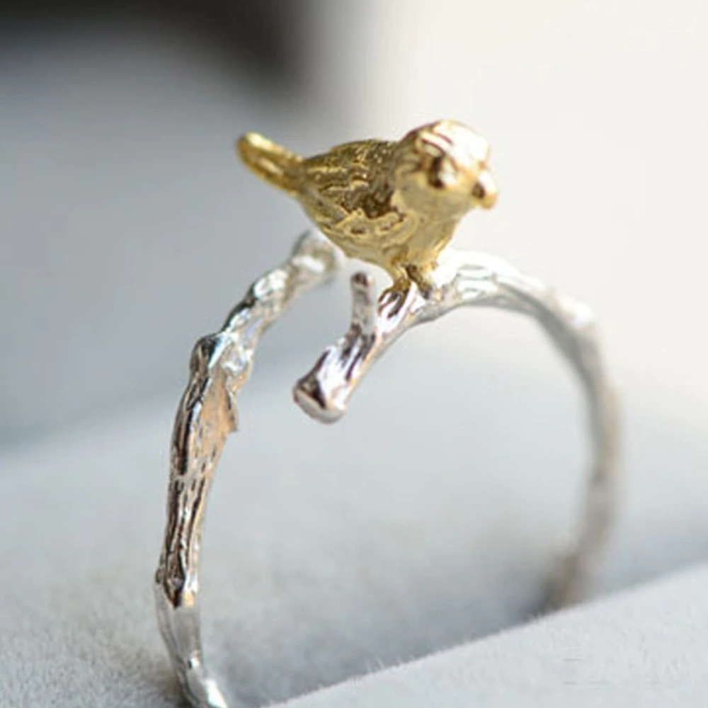 3/$70 item! 925 Sterling Silver Bird Ring